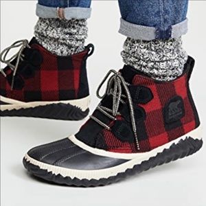 sorel buffalo plaid